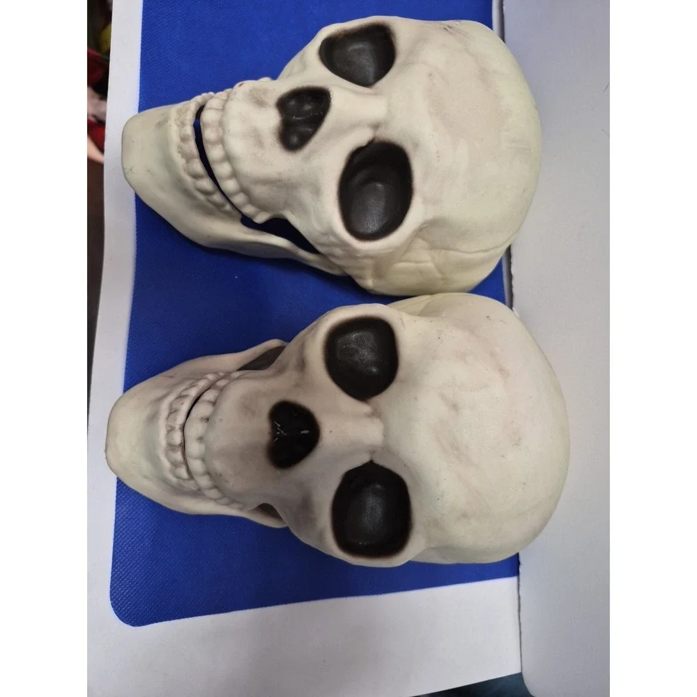 Lot of 2 Plastic Skeleton Wall Hangers Halloween Decor